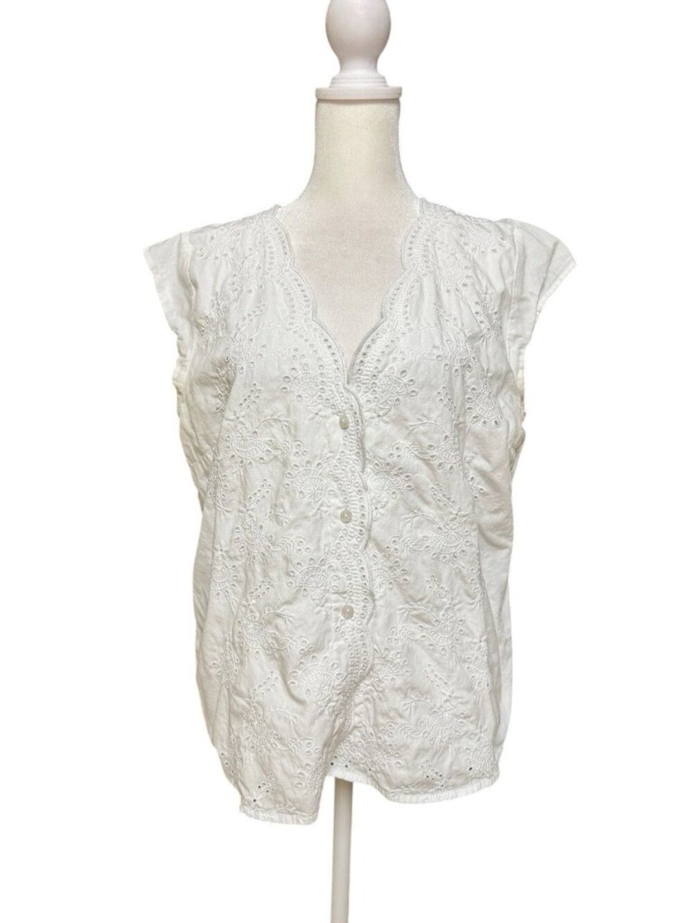 Ann Taylor White Eyelet Embroidered Sleeveless Blouse Cotton Medium